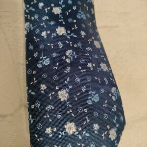 Goodfellow & Co Navy Floral Necktie